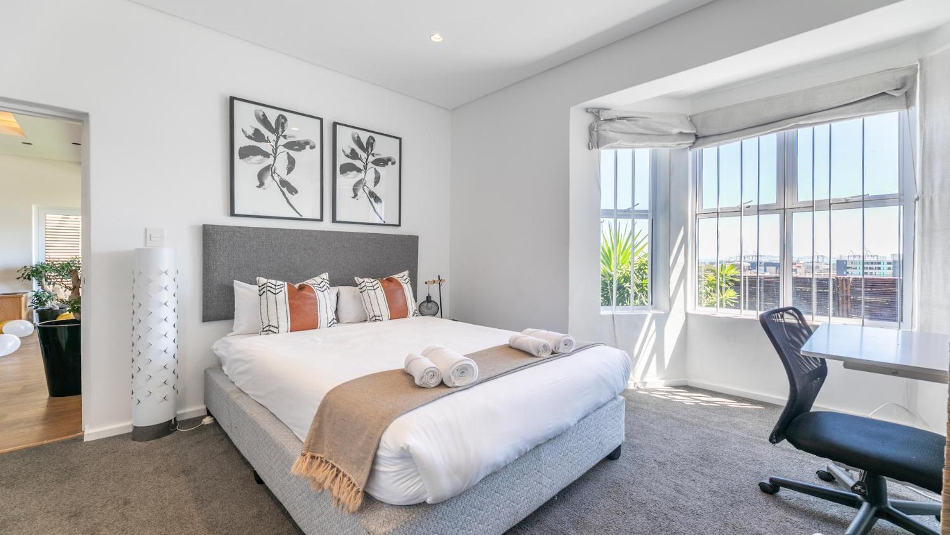 Exclusive 3-bedroom Luxury Cbd Villa