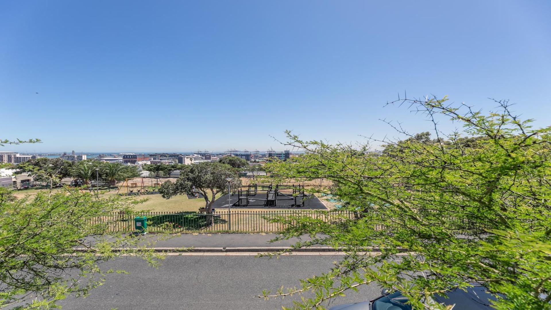 Villa Exclusive 3-bedroom Luxury Cbd