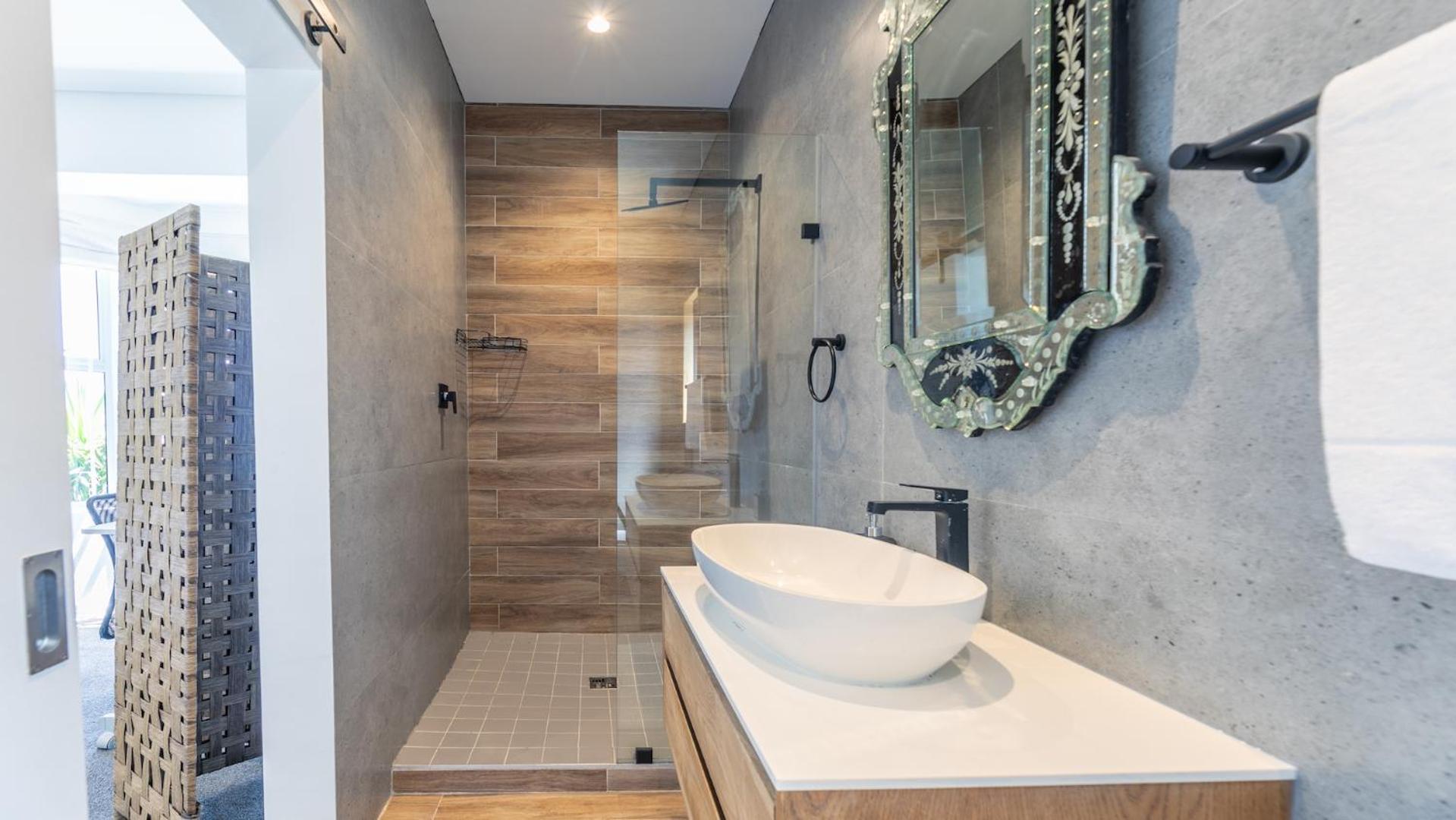 Villa Exclusive 3-bedroom Luxury Cbd *