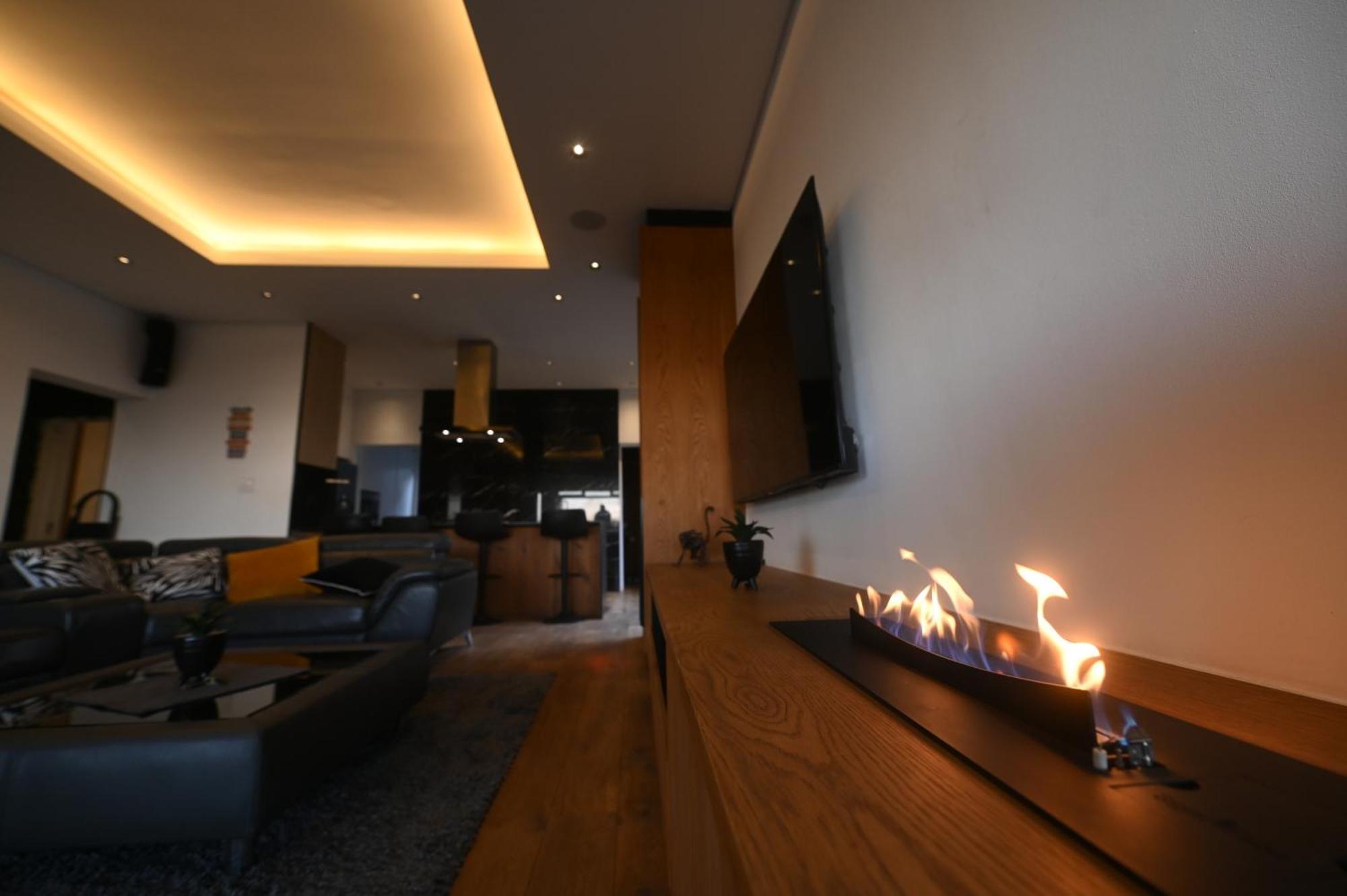 Exclusive 3-bedroom Luxury Cbd Villa *